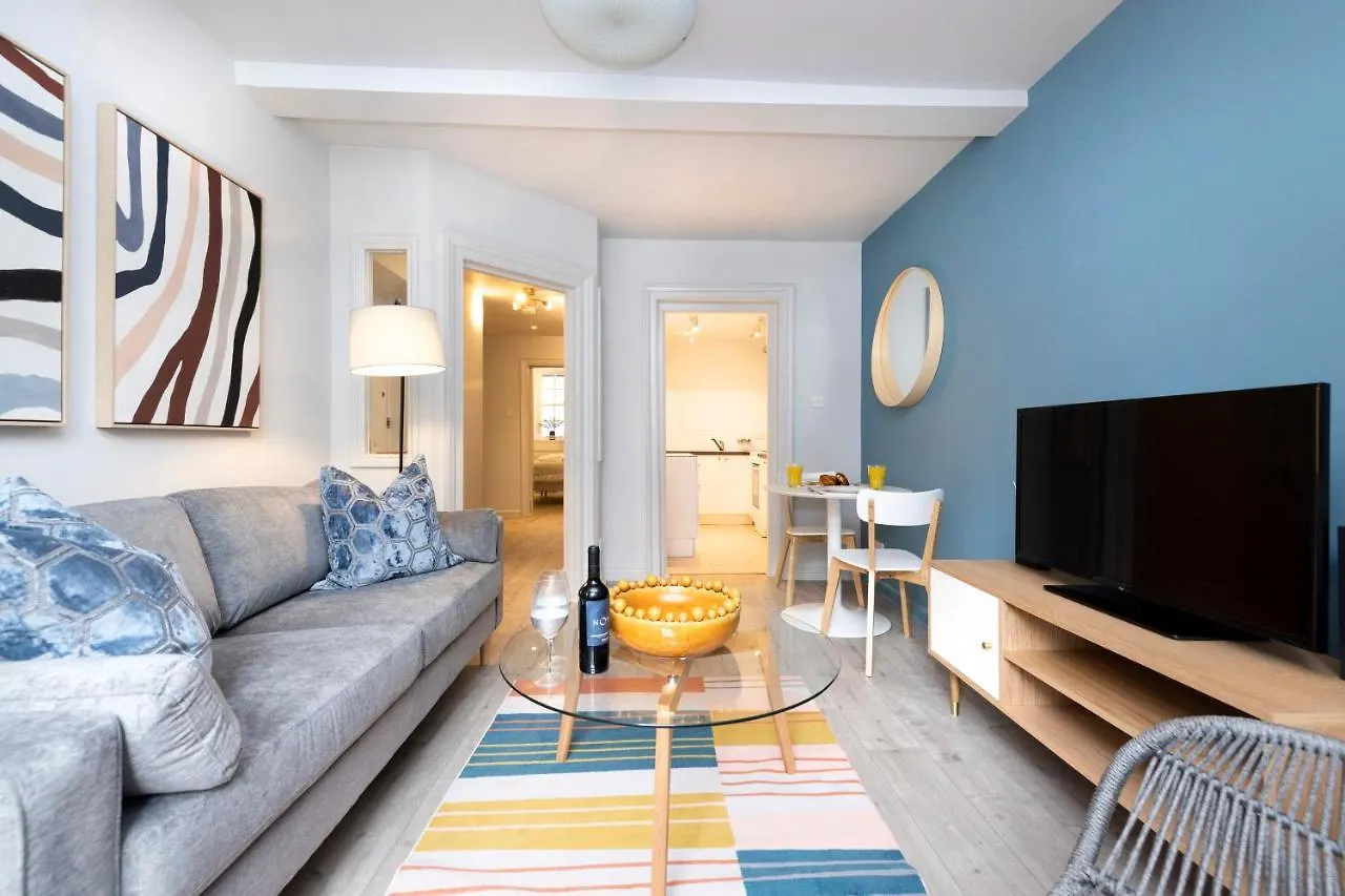 Joivy Modern Flats In New Town Appartement Edinburgh 0*,  Verenigd Koninkrijk