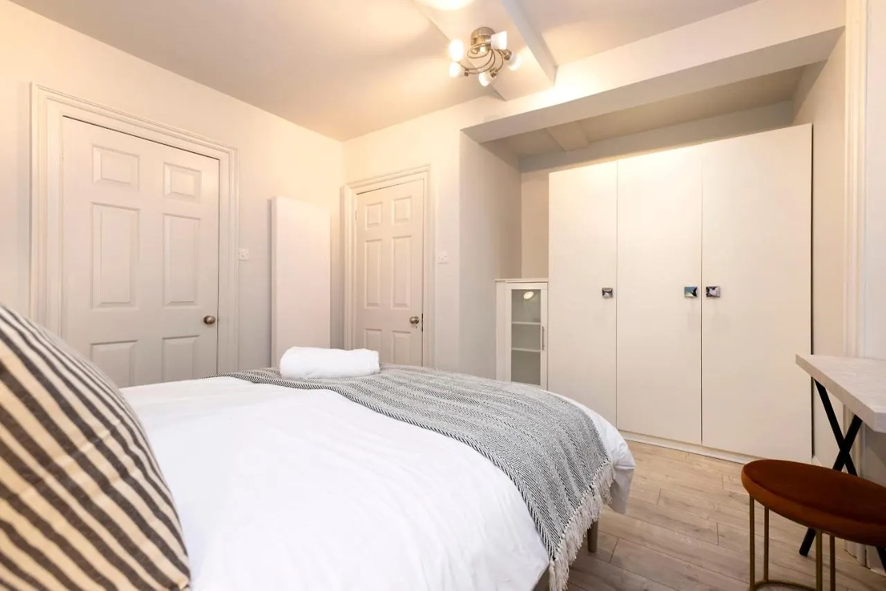 Apartmán Joivy Modern Flats In New Town Edinburgh